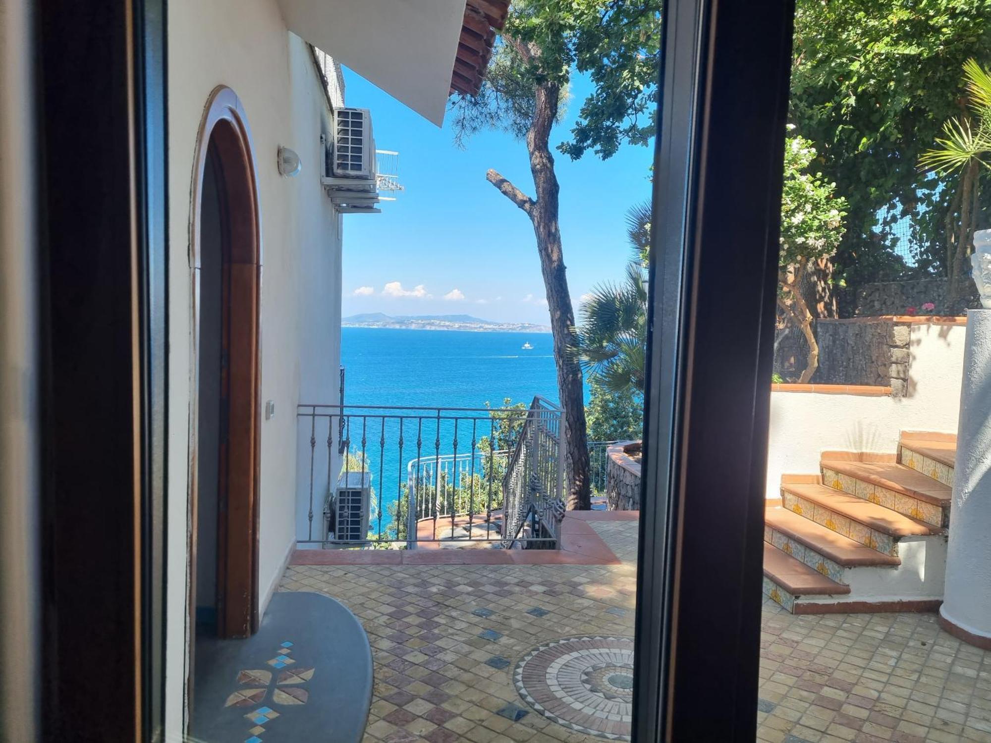 L'Incanto Suites Ischia Казамиччола-Терме Экстерьер фото