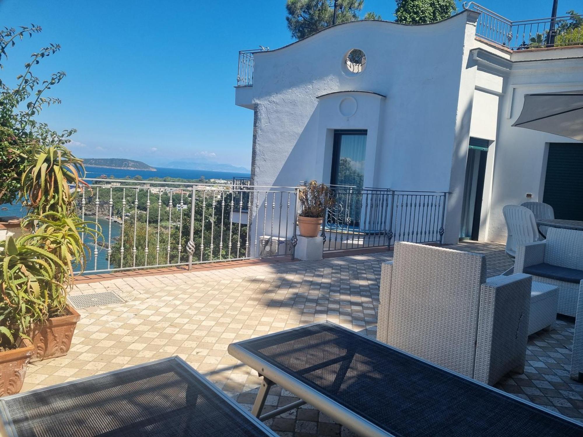 L'Incanto Suites Ischia Казамиччола-Терме Экстерьер фото
