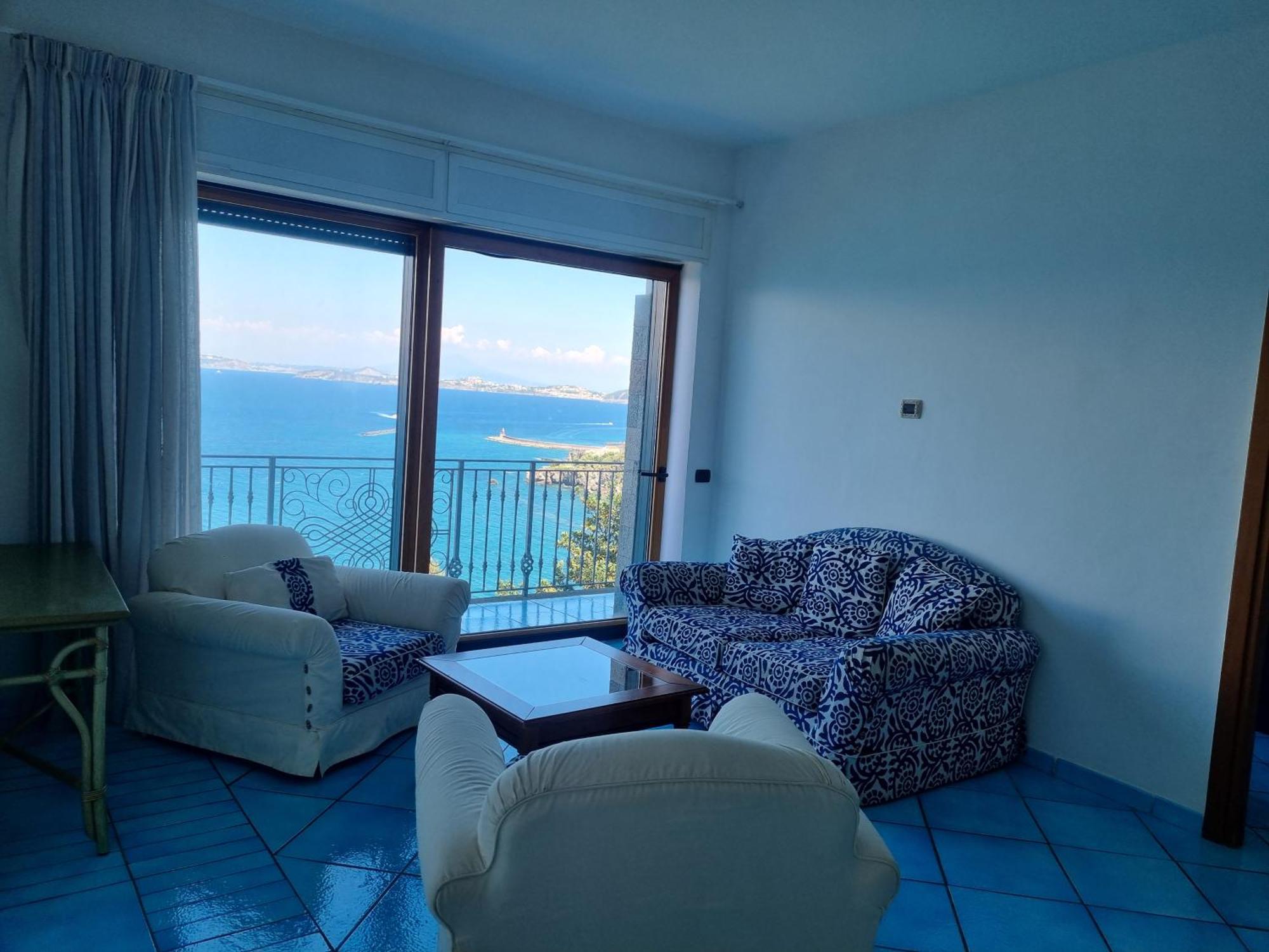 L'Incanto Suites Ischia Казамиччола-Терме Экстерьер фото