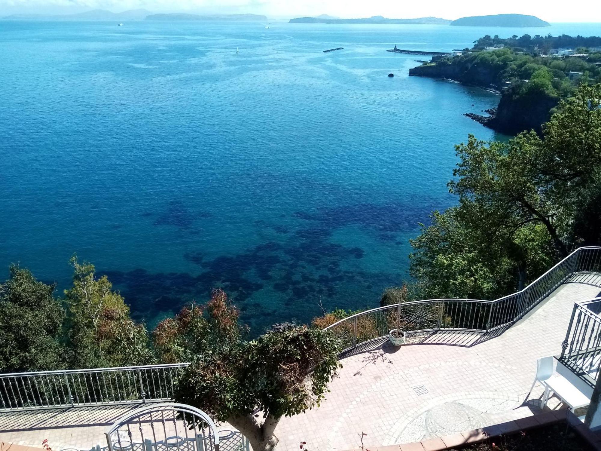 L'Incanto Suites Ischia Казамиччола-Терме Номер фото